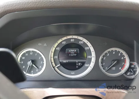 2013 Mercedes-Benz E 350 4Matic из США, поврежденный, VIN WDDHF8JB9DA714974